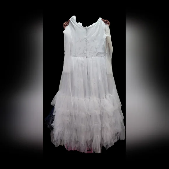 Wedding Gown Customised New - Picture 2 of 8